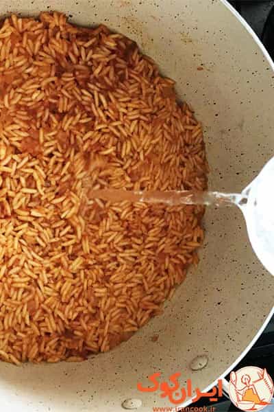 آب روی برنج