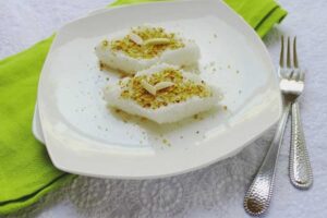 لوز نارگیلی